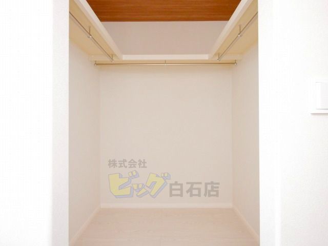 収納　広々ウォークインクローゼット付きです♪