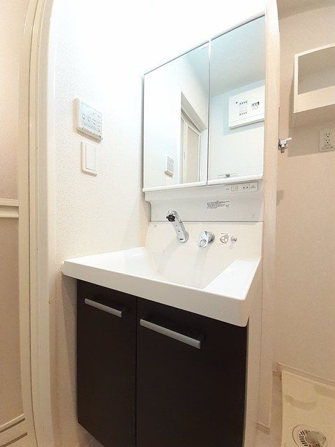 洗面設備　☆嬉しい独立洗面台☆