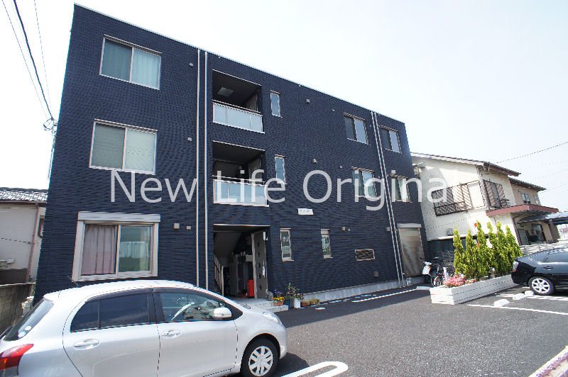 建物外観　積水ハウスの賃貸住宅シャーメゾン。