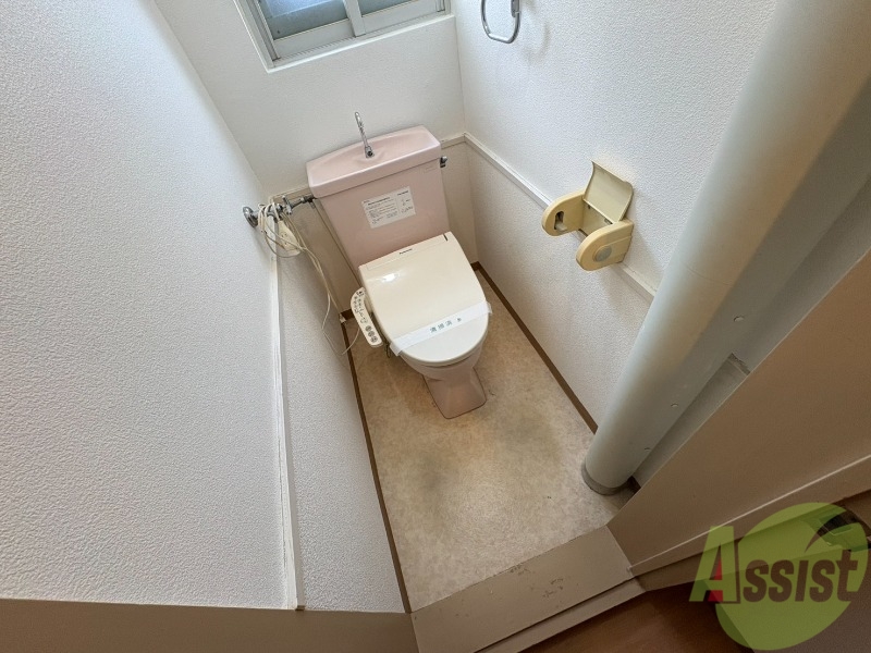 トイレ　清潔感があり安心して使用できるトイレになっておりました。