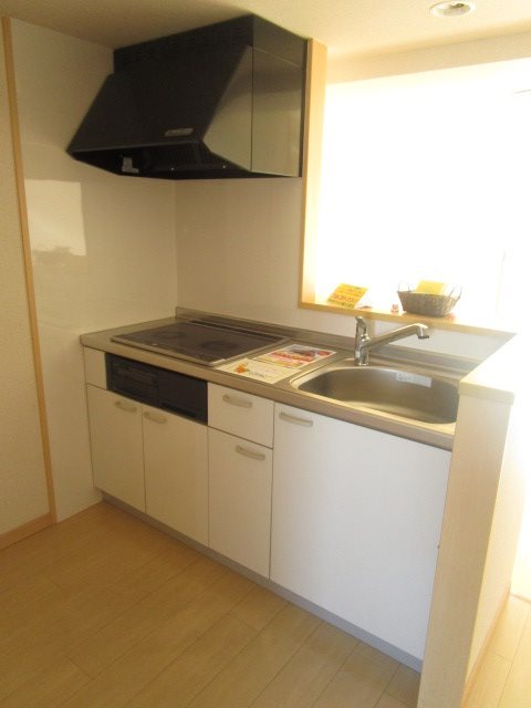 キッチン　画像は403号室です（参考）