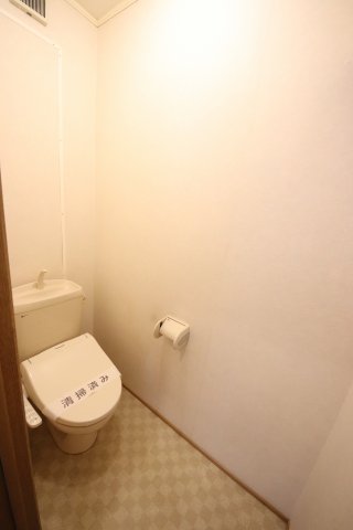 トイレ　※別部屋参考写真