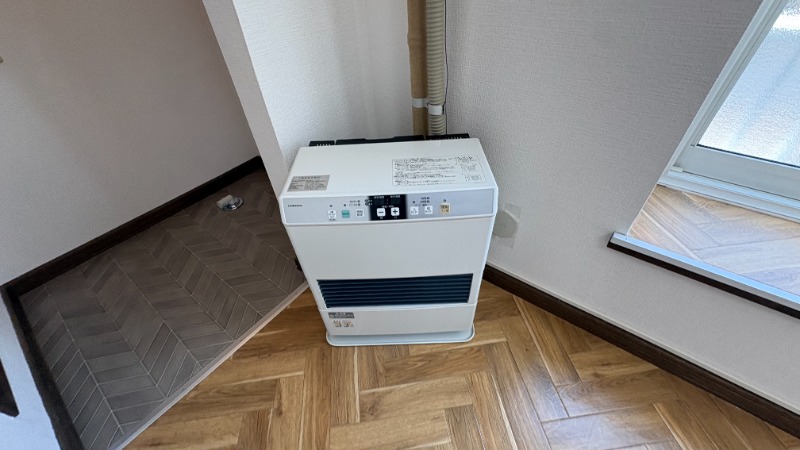 その他設備　灯油ストーブ