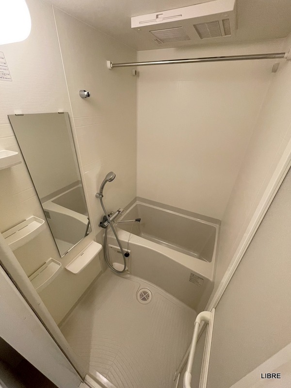 バス・シャワールーム　※同物件、別のお部屋のイメージ写真です！