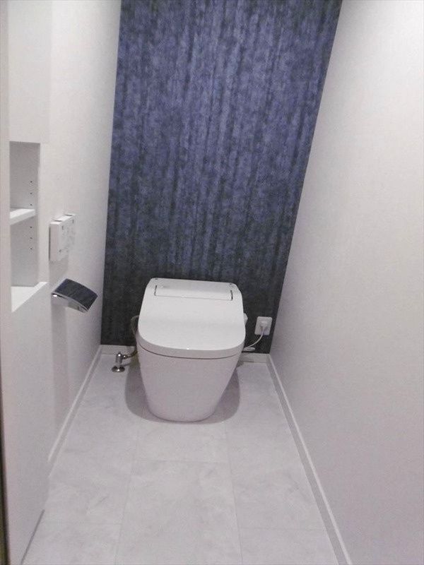トイレ　トイレもきれいです　温水洗浄便座