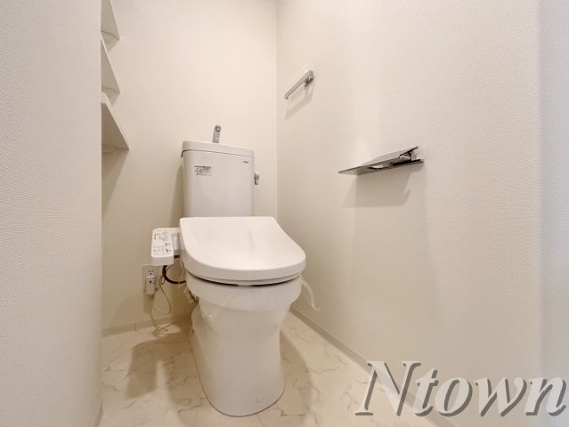トイレ　落ち着いたトイレです