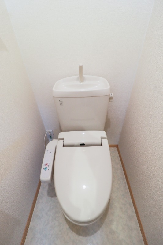 トイレ　図面と現状に相違がある場合には現状を優先