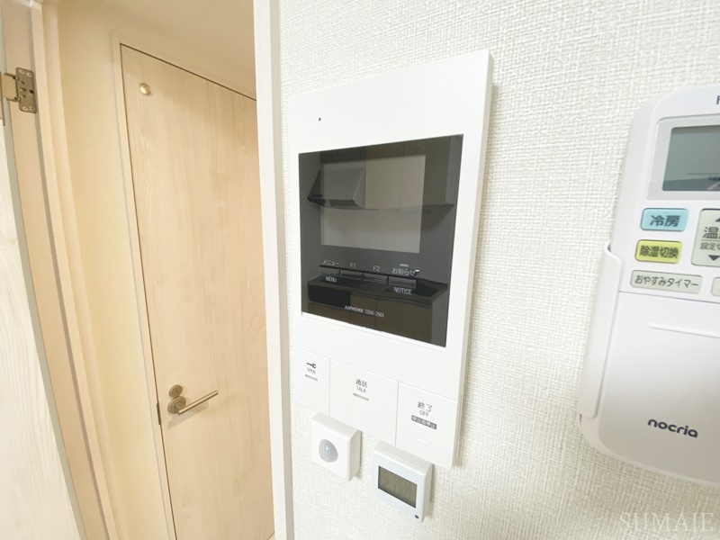 セキュリティ　モニター付きインターホンです☆