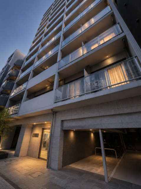 建物外観　ドゥーエ新富町