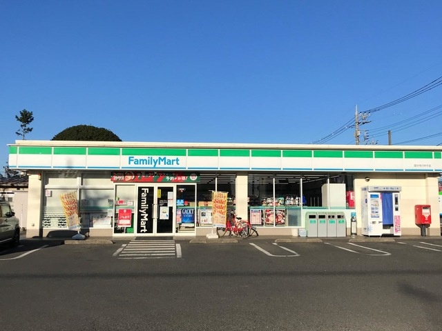 コンビニ　ファミリーマート　国分寺川中子店（コンビニ）まで733m