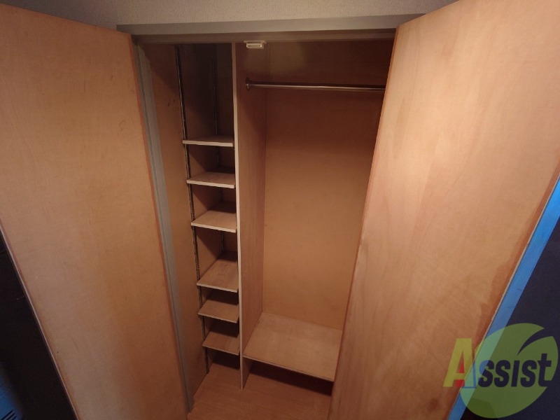 収納　収納もバッチリあるのでお部屋が片付きますよ！