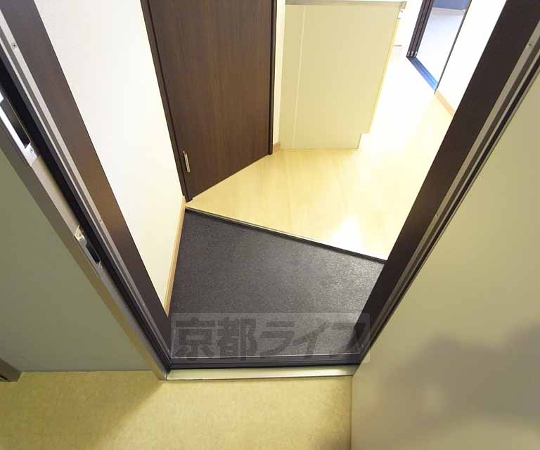 玄関　・お問い合わせは京都ライフまで・