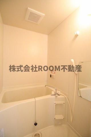 バス・シャワールーム　日々の暮らしに欠かせないお風呂です