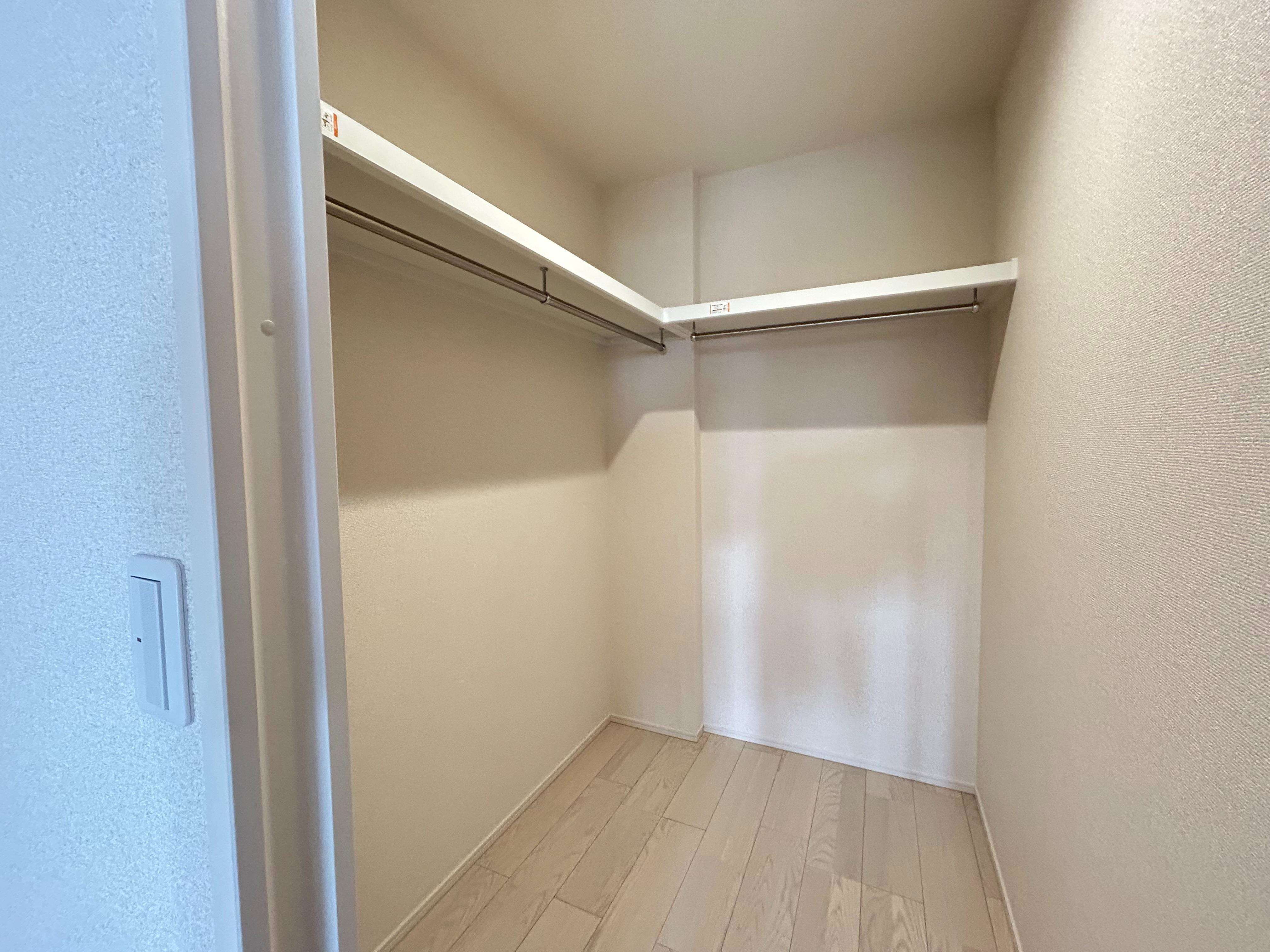 収納　同じ建築会社のイメージ写真になります