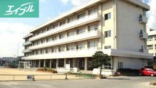 小学校　岡山市立旭操小学校（小学校）まで902m