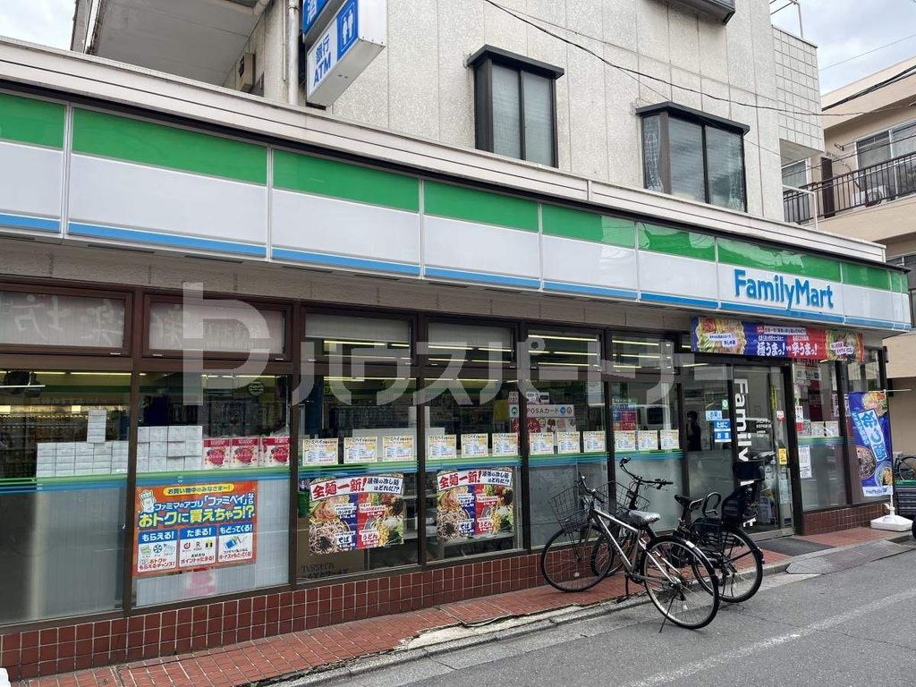 コンビニ　ファミリーマート赤羽平和通り店（コンビニ）まで170m