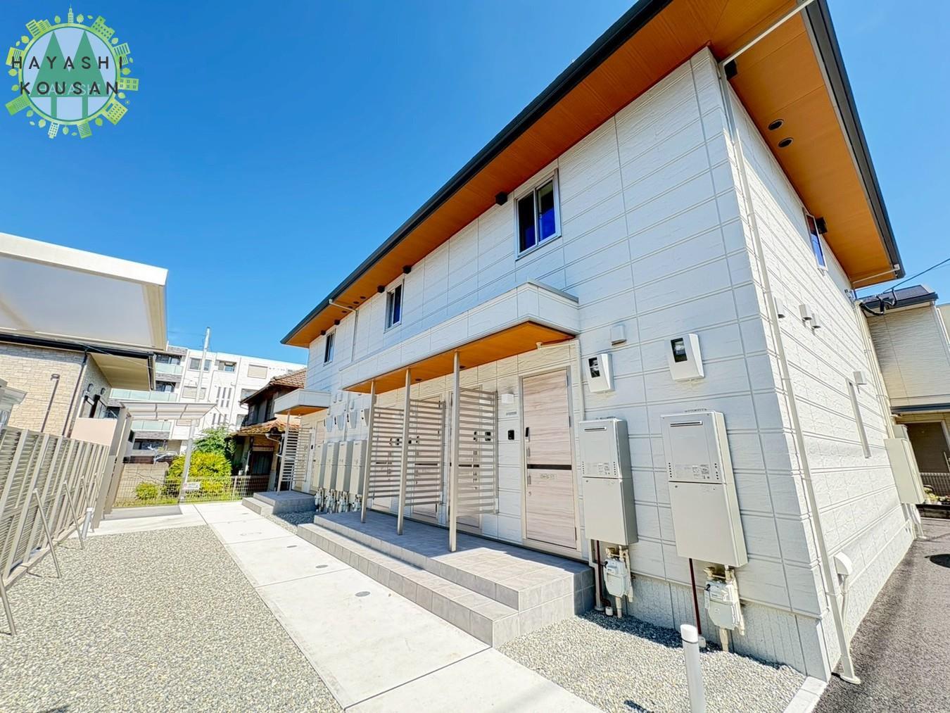 建物外観　メゾンソレイユ中島西　外観