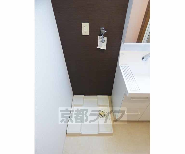 その他設備　室内洗濯機置きです。