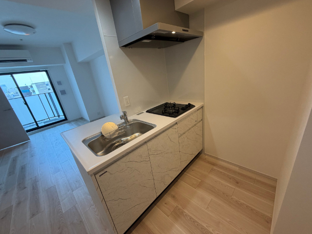 キッチン　１４０７号室の写真になります。