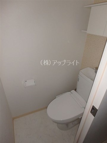 トイレ　温水洗浄便座