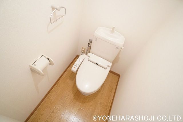 トイレ　※同タイプの部屋