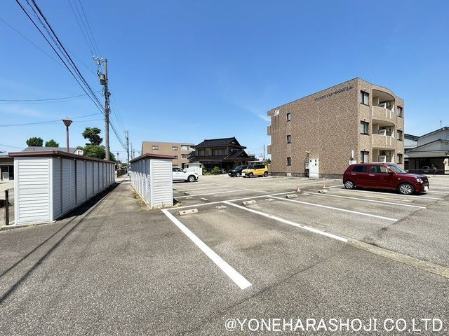 駐車場　融雪駐車場
