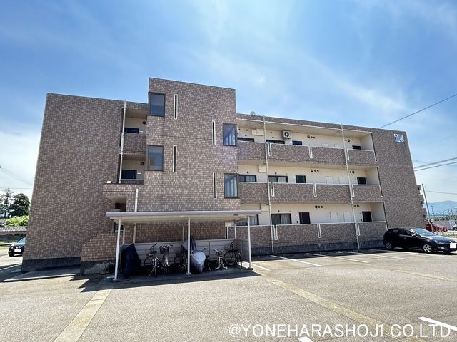 建物外観　Ａ棟