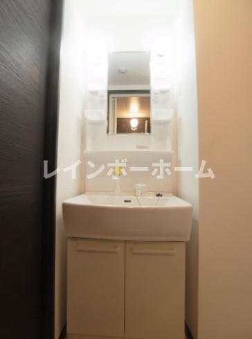 洗面設備　※別部屋参考写真。