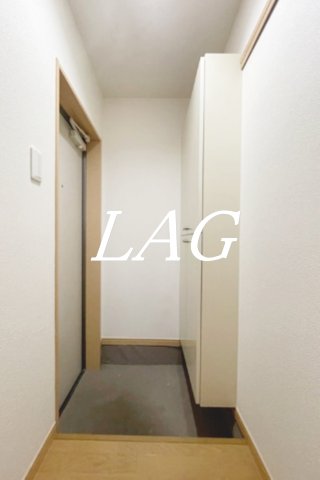 玄関　玄関です。