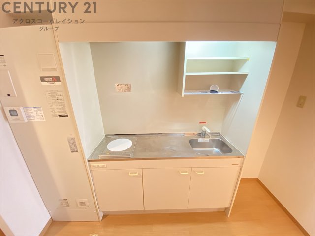 キッチン　IHコンロ付で火を使わず安心です