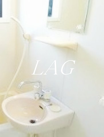 洗面設備　洗面台です。