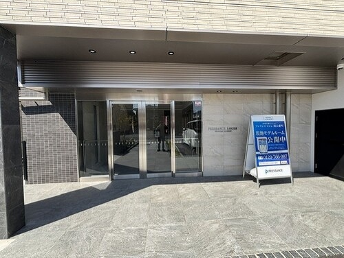 エントランス　エントランスアプローチ