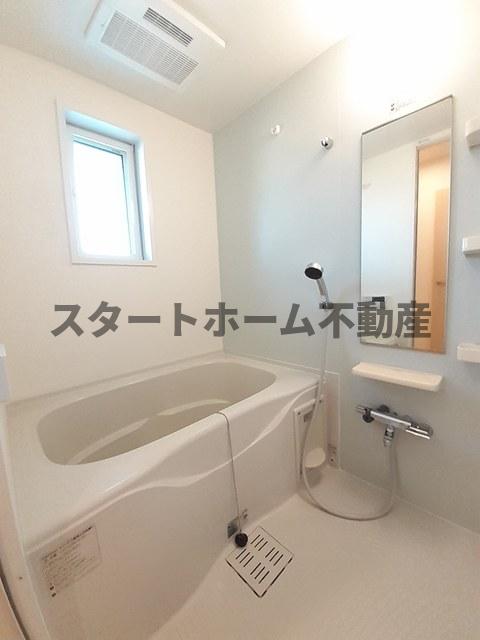 バス・シャワールーム　お風呂です