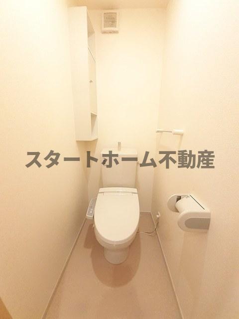 トイレ　ゆったりとした空間のトイレです