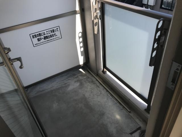 バルコニー
