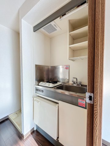 キッチン　ほかのお部屋の写真です。