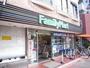 コンビニ　ファミリーマートサンズ大岡山北口店（コンビニ）まで646m