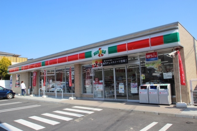 コンビニ　サンクス広島コイン通り店（コンビニ）まで262m