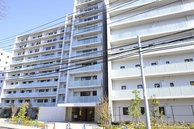 建物外観　２０２３年１１月撮影
