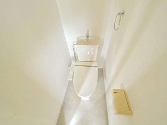 トイレ　※別部屋の写真です