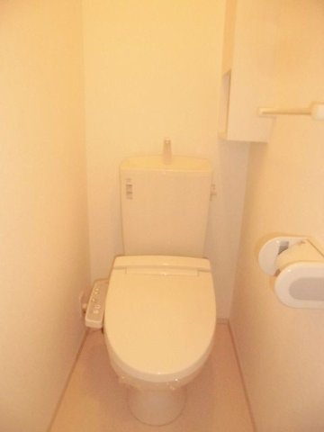 トイレ　シンプルで使いやすいトイレです