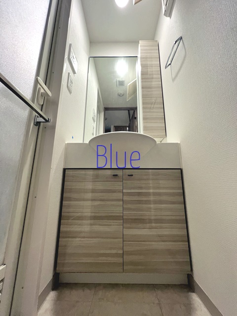 洗面設備　同仕様