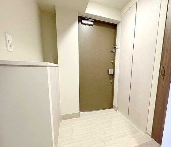 玄関　落ち着いた玄関です