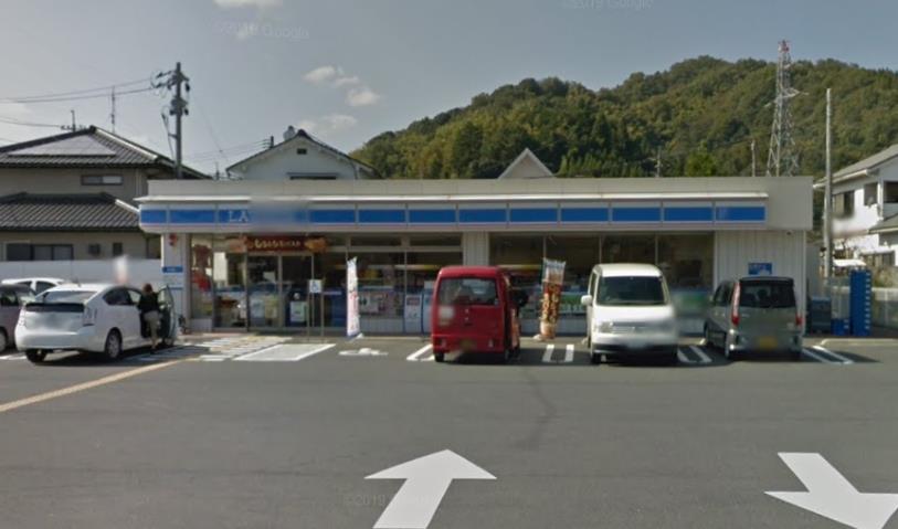 コンビニ　ローソン鳥取河原町店（コンビニ）まで670m
