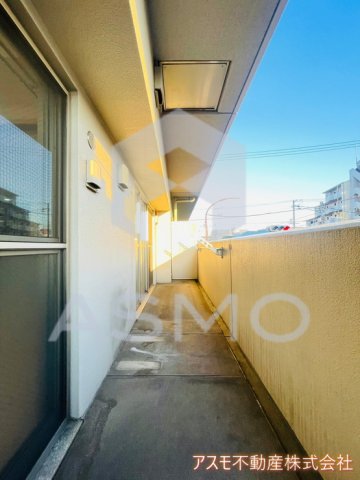 バルコニー　同マンション別部屋　参考写真