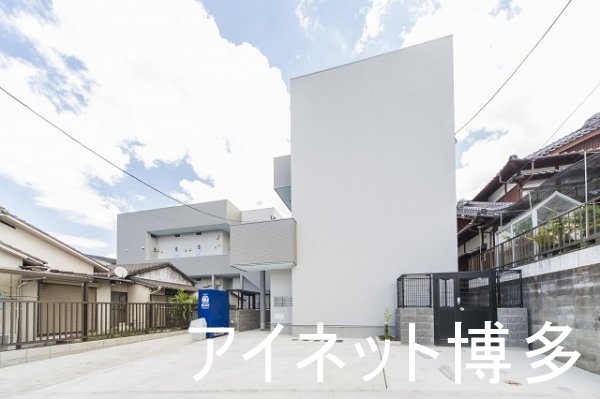 建物外観　竹下駅徒歩約6分の好立地デザイナーズ☆