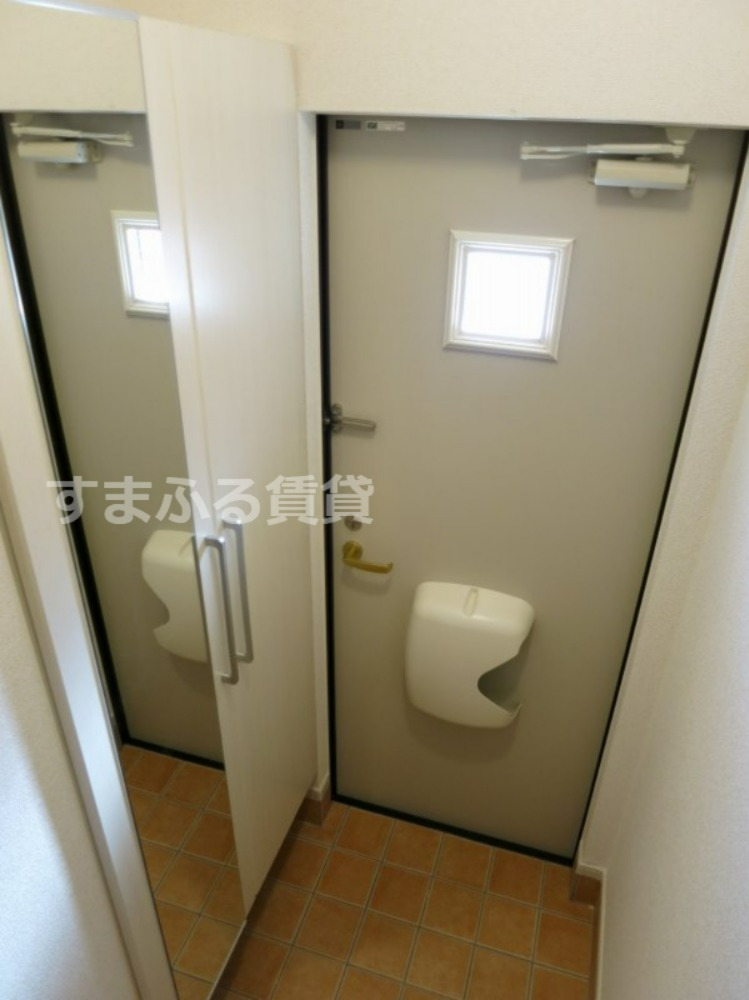 玄関　同仕様