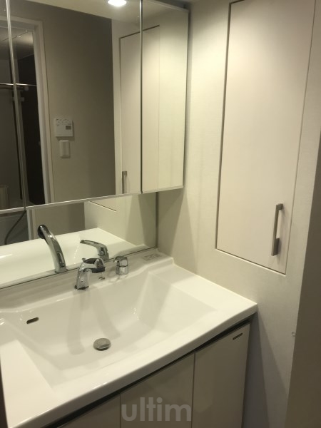 洗面設備　※別のお部屋のお写真です。御参考までに。