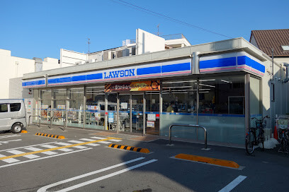 コンビニ　ローソン 淀川三津屋南二丁目店（コンビニ）まで150m