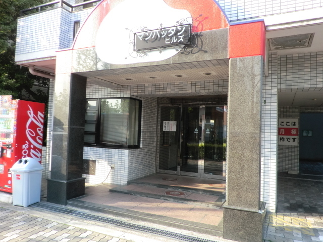 エントランス　建物エントランスです